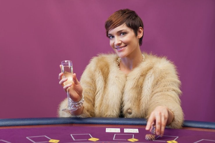 j888 Apka Live Casino aur Slots ek haath mein
